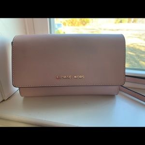 MK light pink crossbody